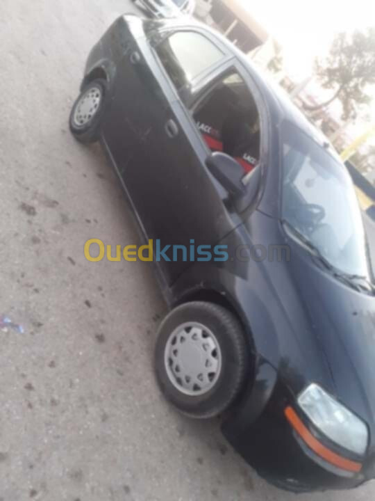 Chevrolet Aveo 4 portes 2004 