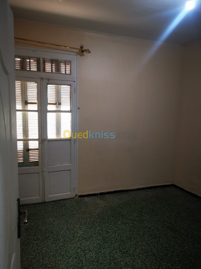 Location Appartement F2 Alger Hussein dey