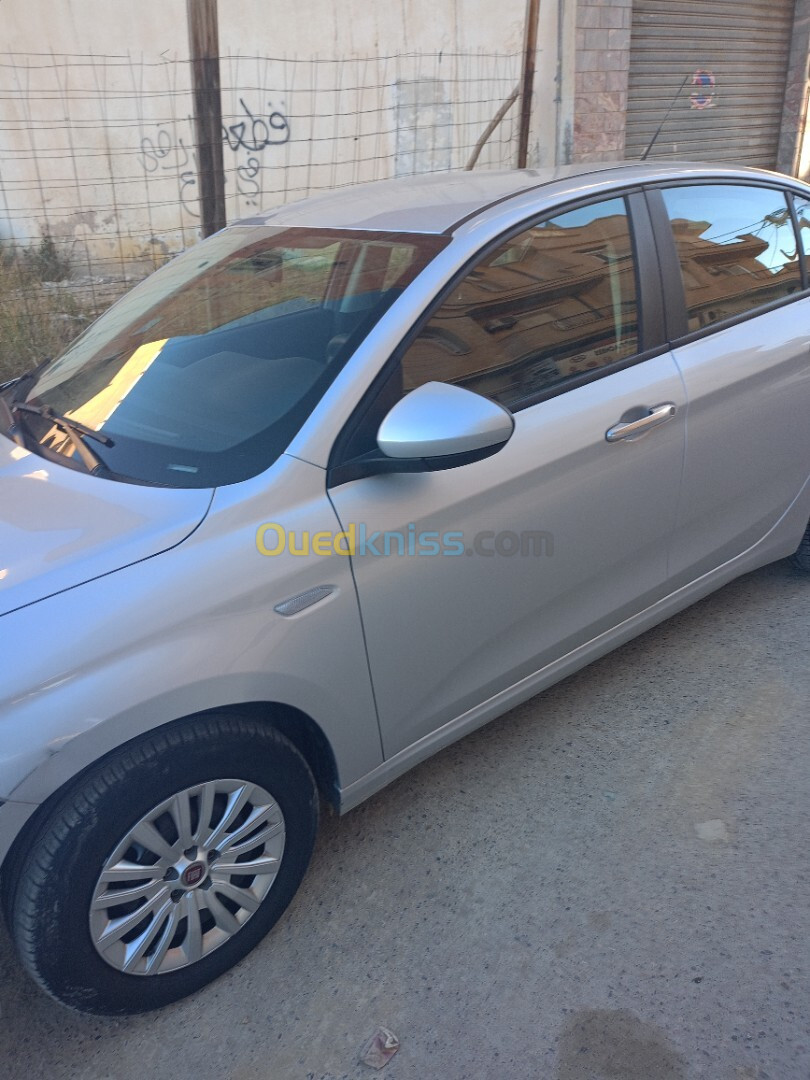 Fiat Tipo Sedan 2023 