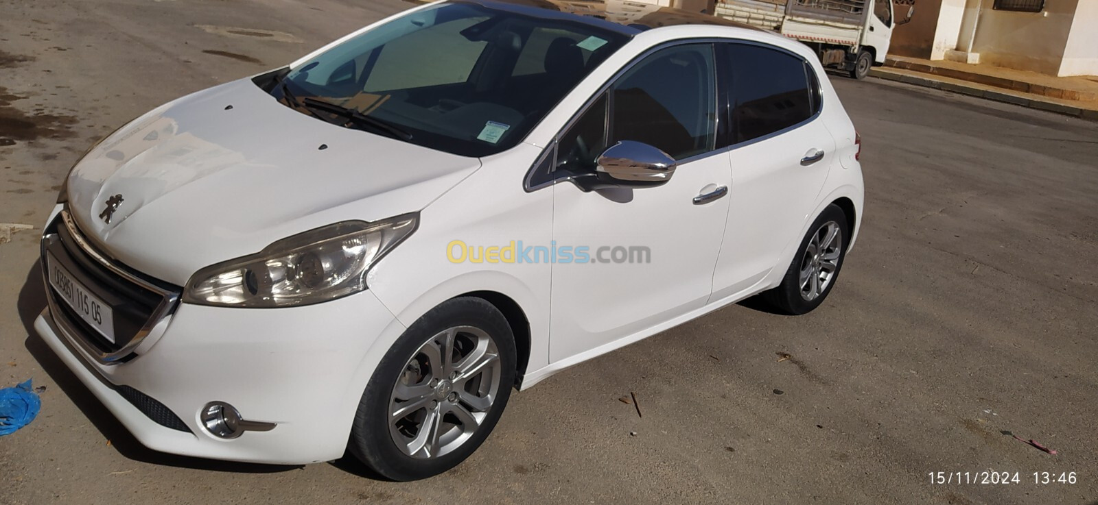 Peugeot 208 2015 Allure