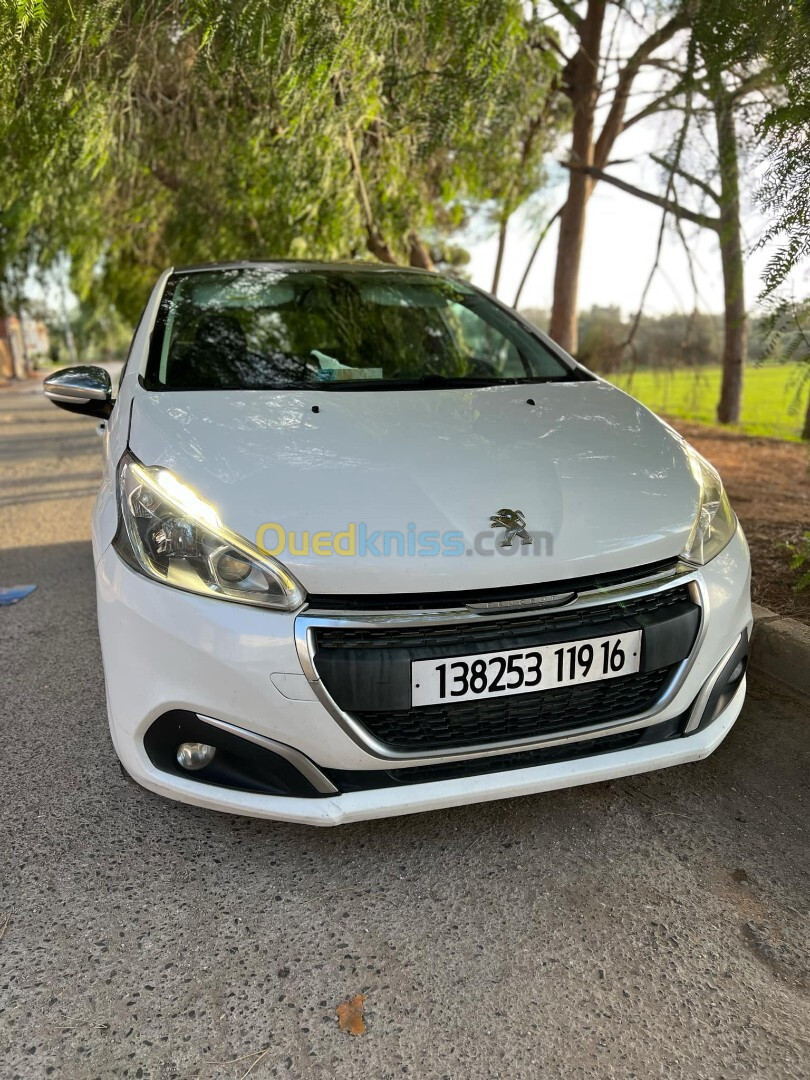 Peugeot 208 2019 Allure Facelift