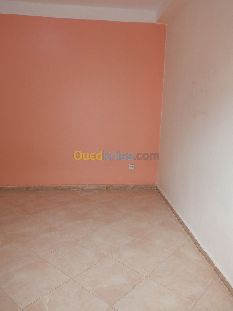 Location Niveau De Villa F3 Alger Bordj el kiffan