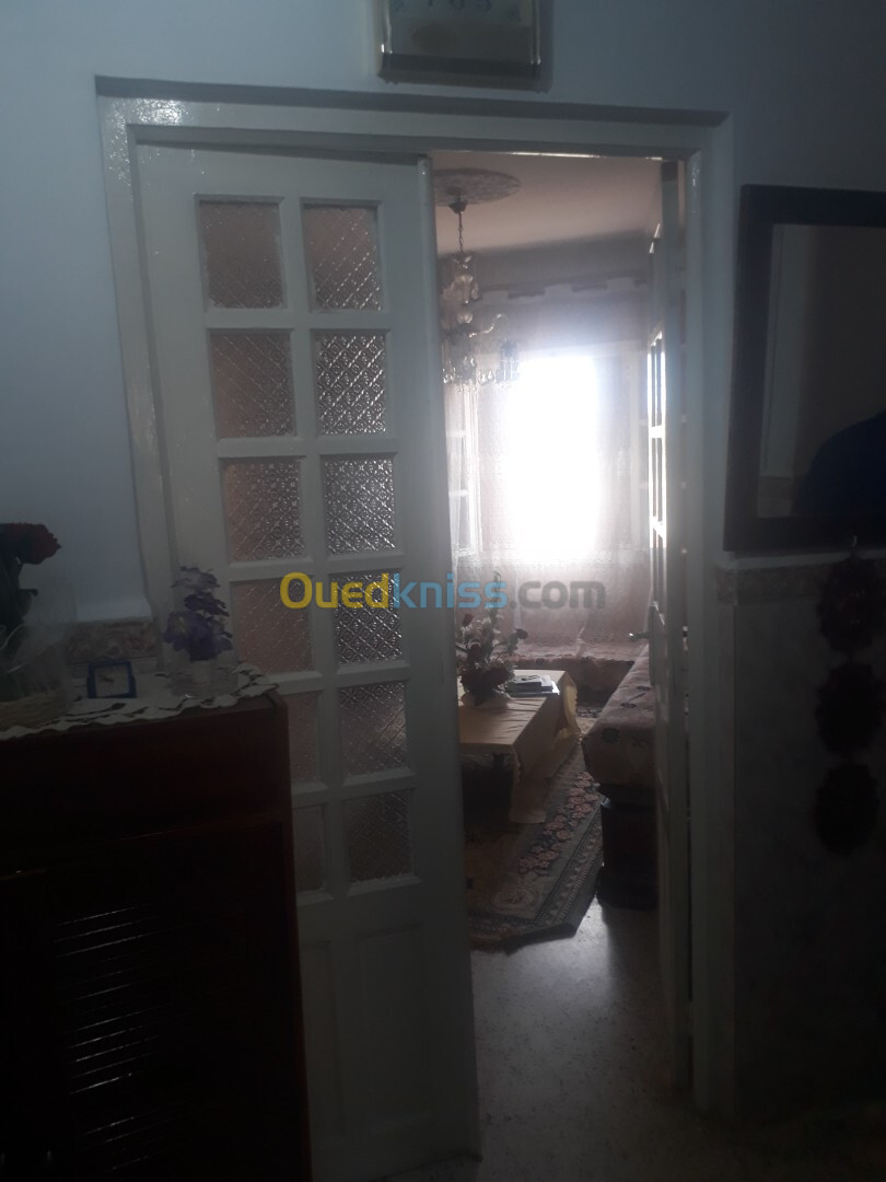 Location Appartement F2 Alger Oued smar