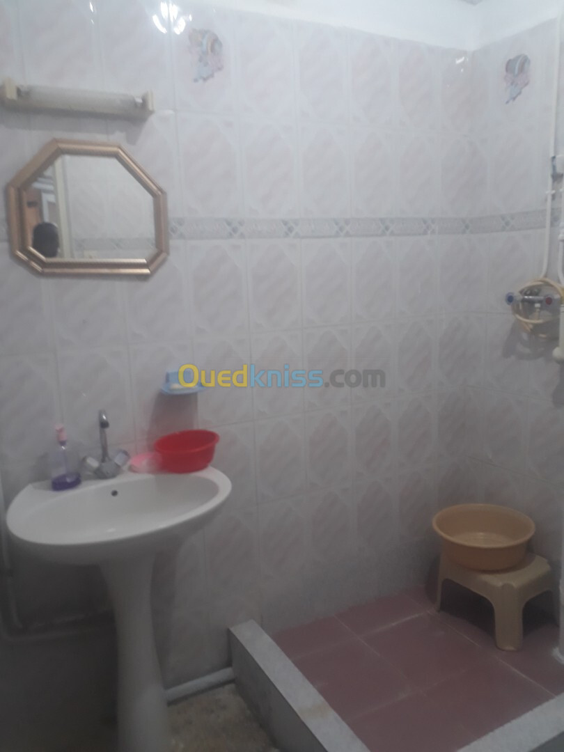 Location Appartement F2 Alger Oued smar