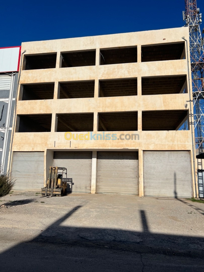 Location Hangar Batna Batna