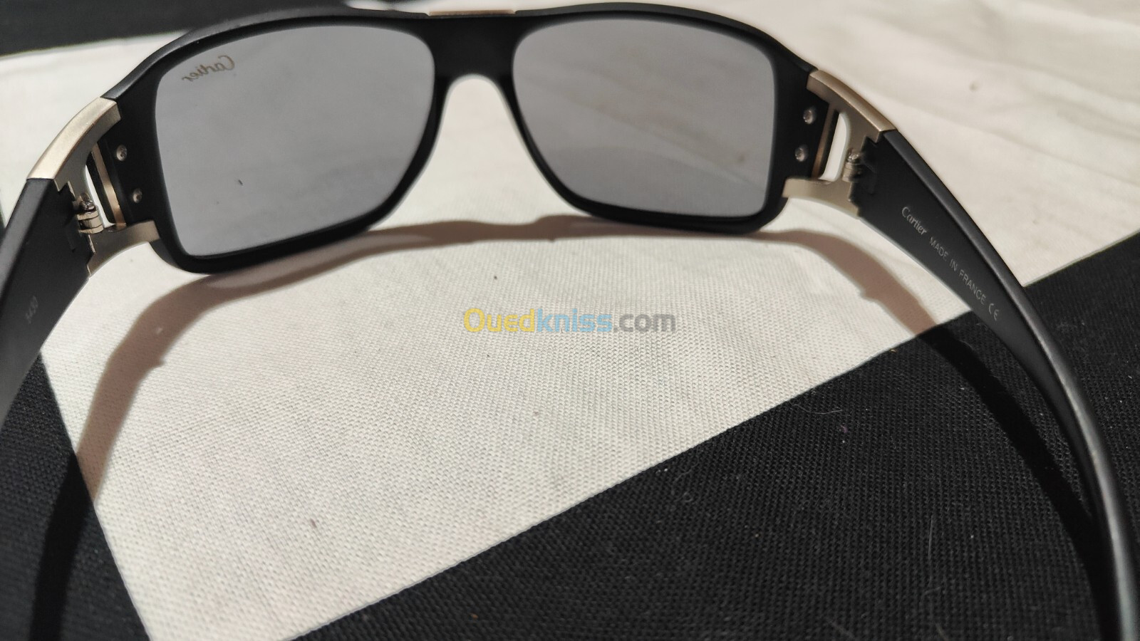 Lunettes de soleil Cartier 