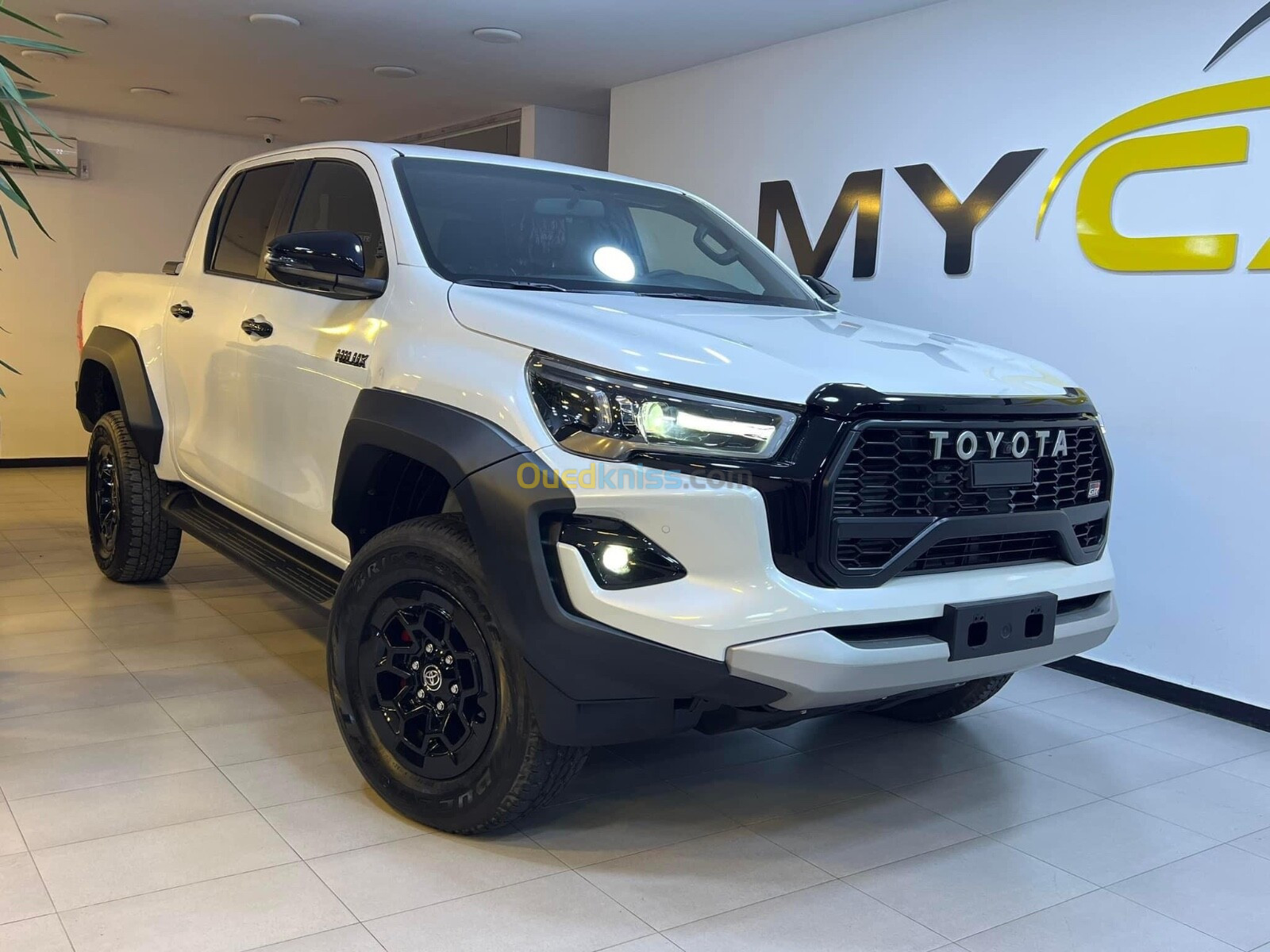 Toyota Hilux 2024 GR