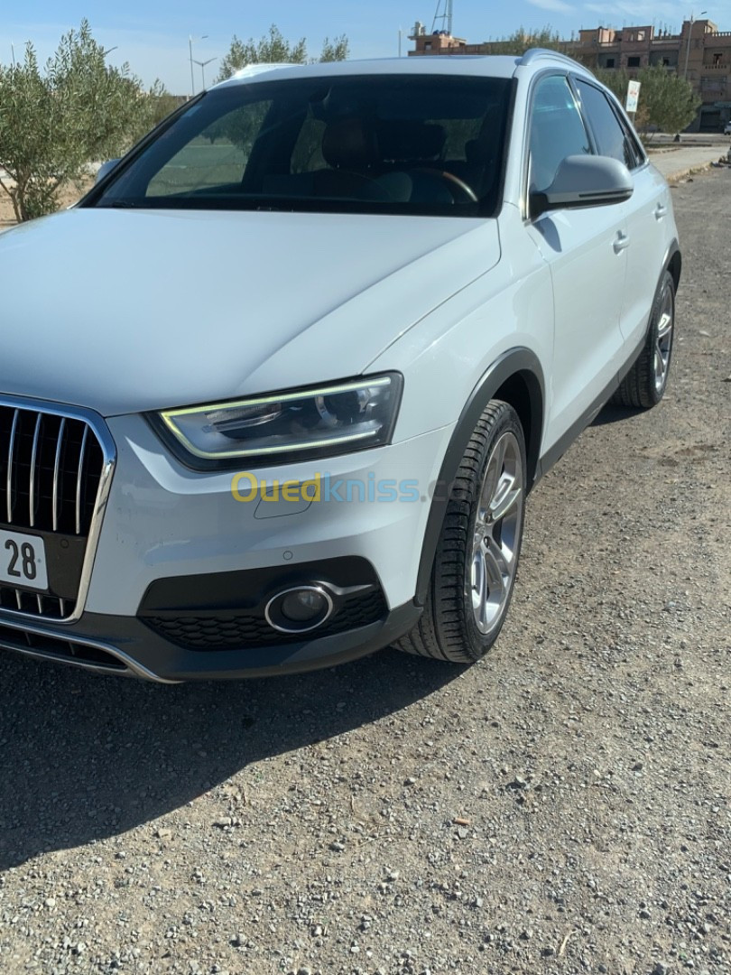 Audi Q3 2013 Off Road