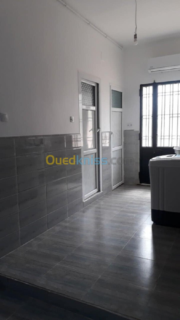 Location Niveau De Villa F2 Oran Oran