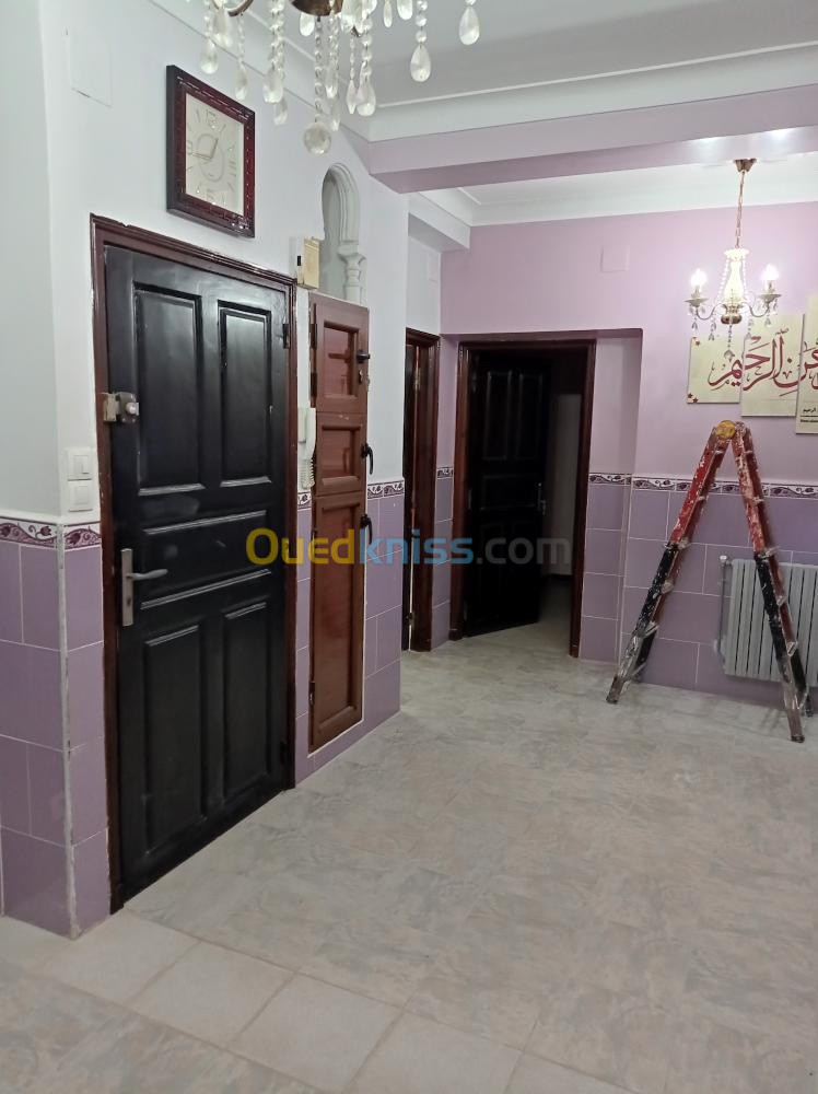 Location Niveau De Villa F5 Alger Ain naadja