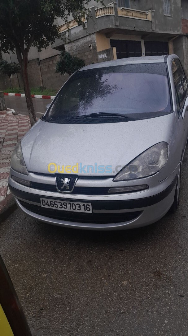 Peugeot 807 2003 8 places