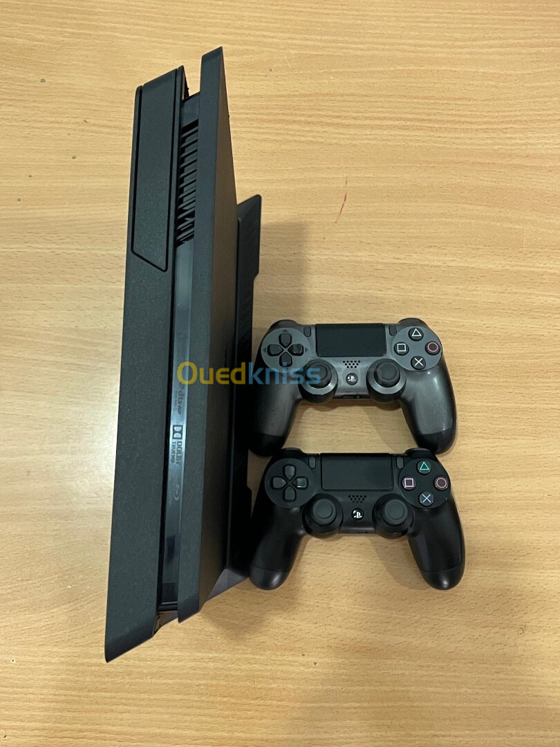 Playstation 4 1TB et 500GB venu d'Espagne