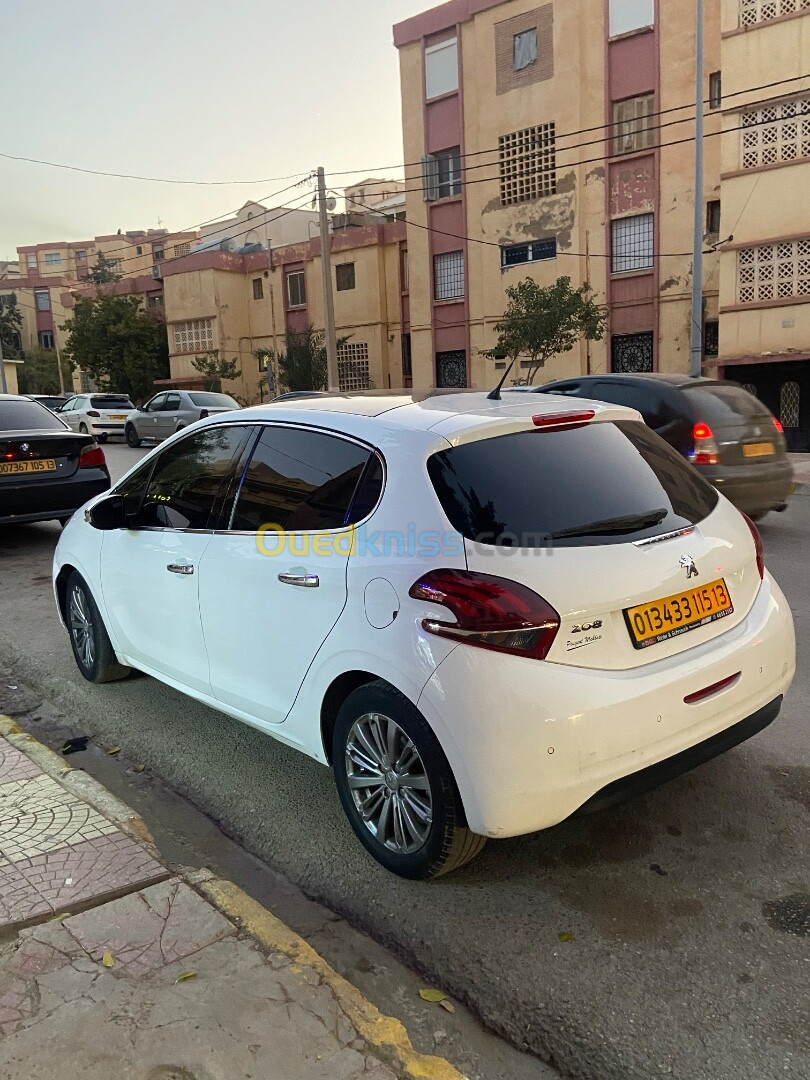 Peugeot 208 2015 Active Facelift