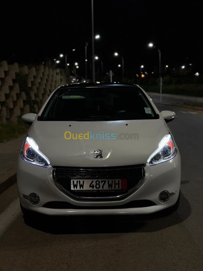 Peugeot 208 2014 208