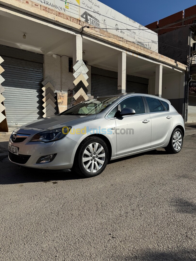 Opel Astra 2012 Astra