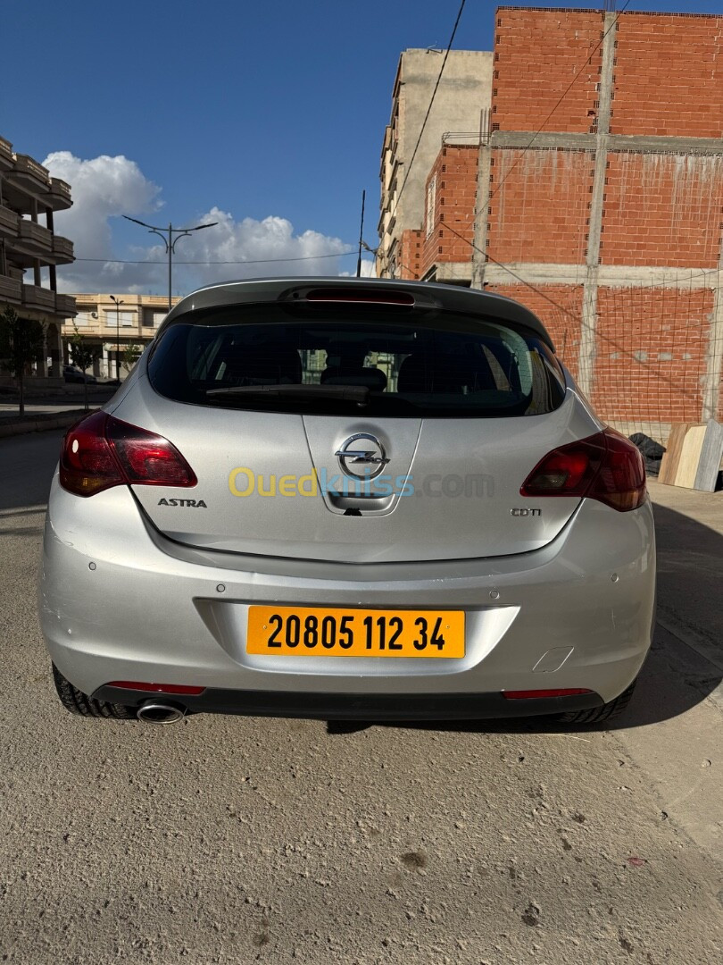 Opel Astra 2012 Astra