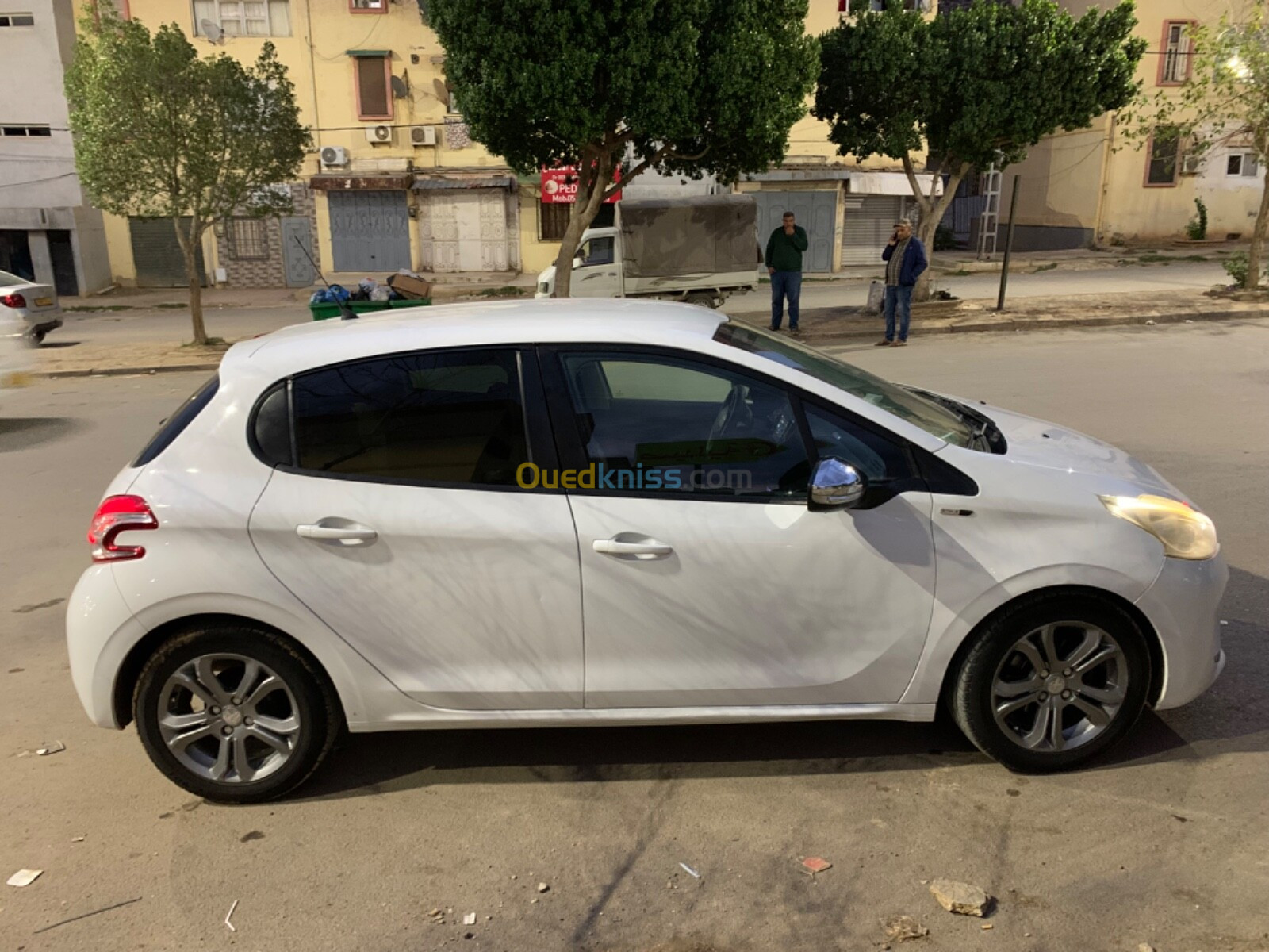 Peugeot 208 2015 Style