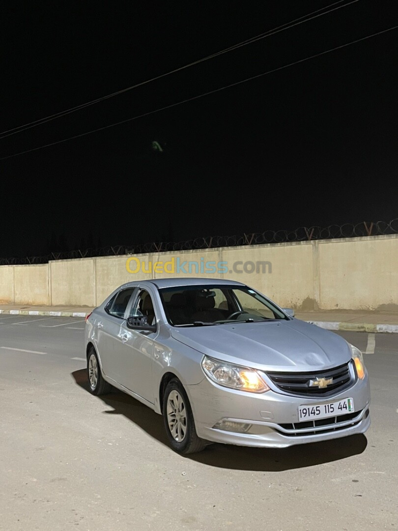 Chevrolet Optra 4 portes 2015 Optra 4 portes