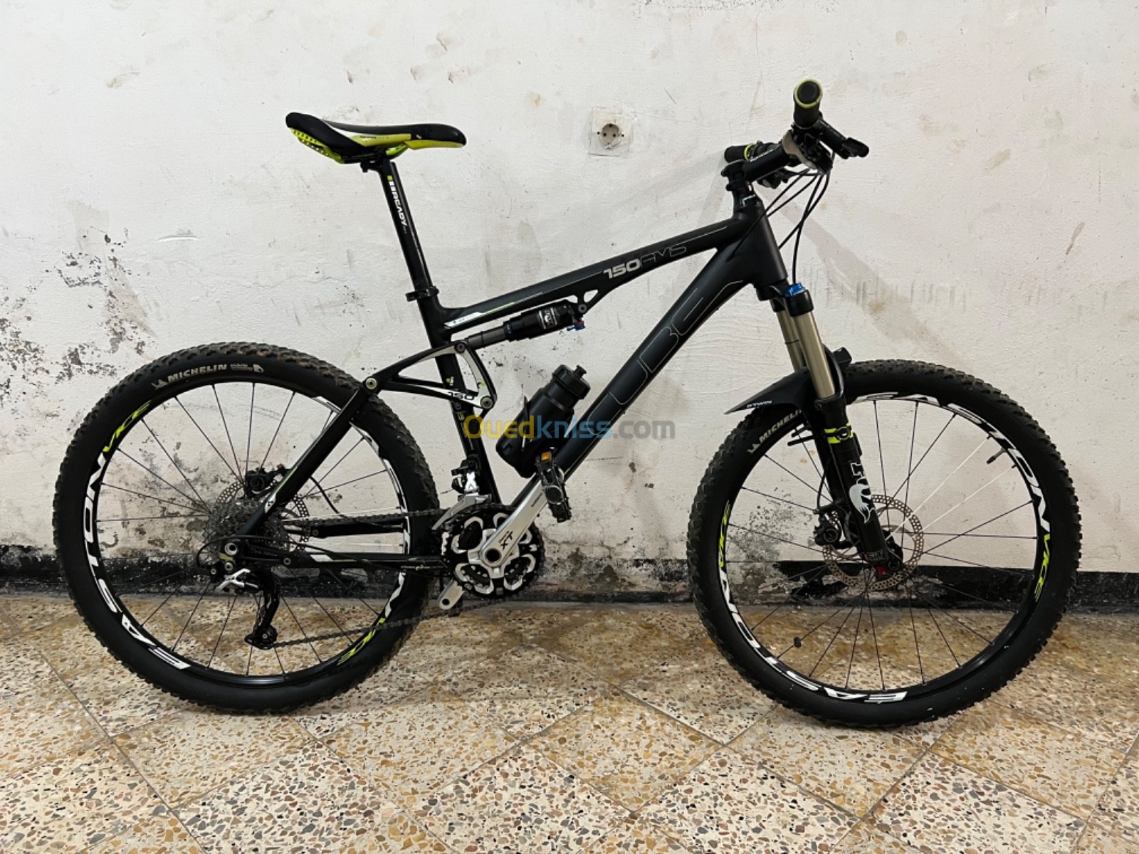 Vélo vtt Cube Ams 150 pro