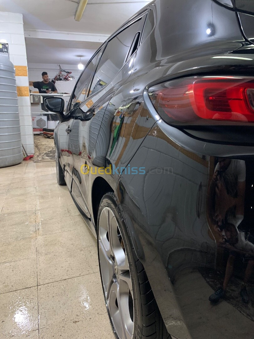 Renault Clio 4 2018 GT Line +