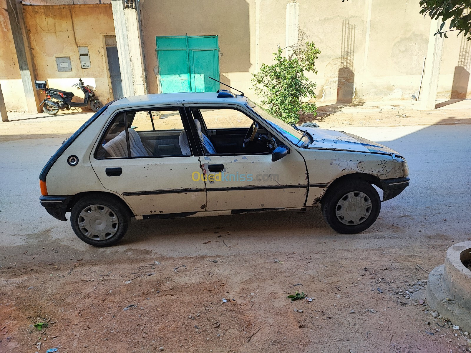 Peugeot 205 1987 BX