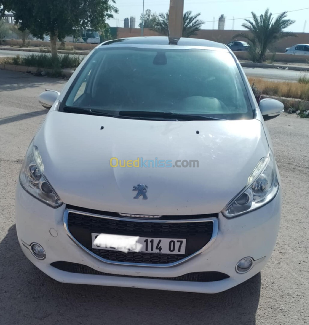 Peugeot 208 2014 Allure