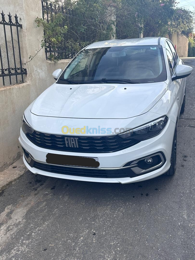 Fiat Tipo Sedan 2023 Tot opsion