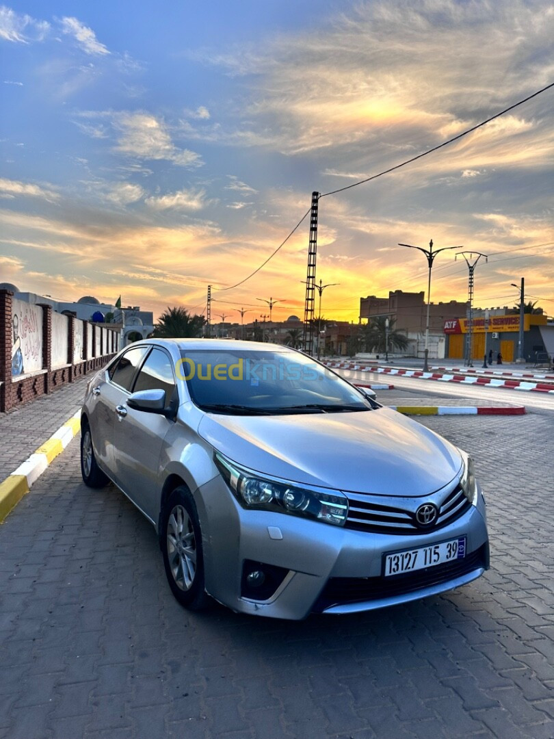 Toyota Corolla 2015 high grade