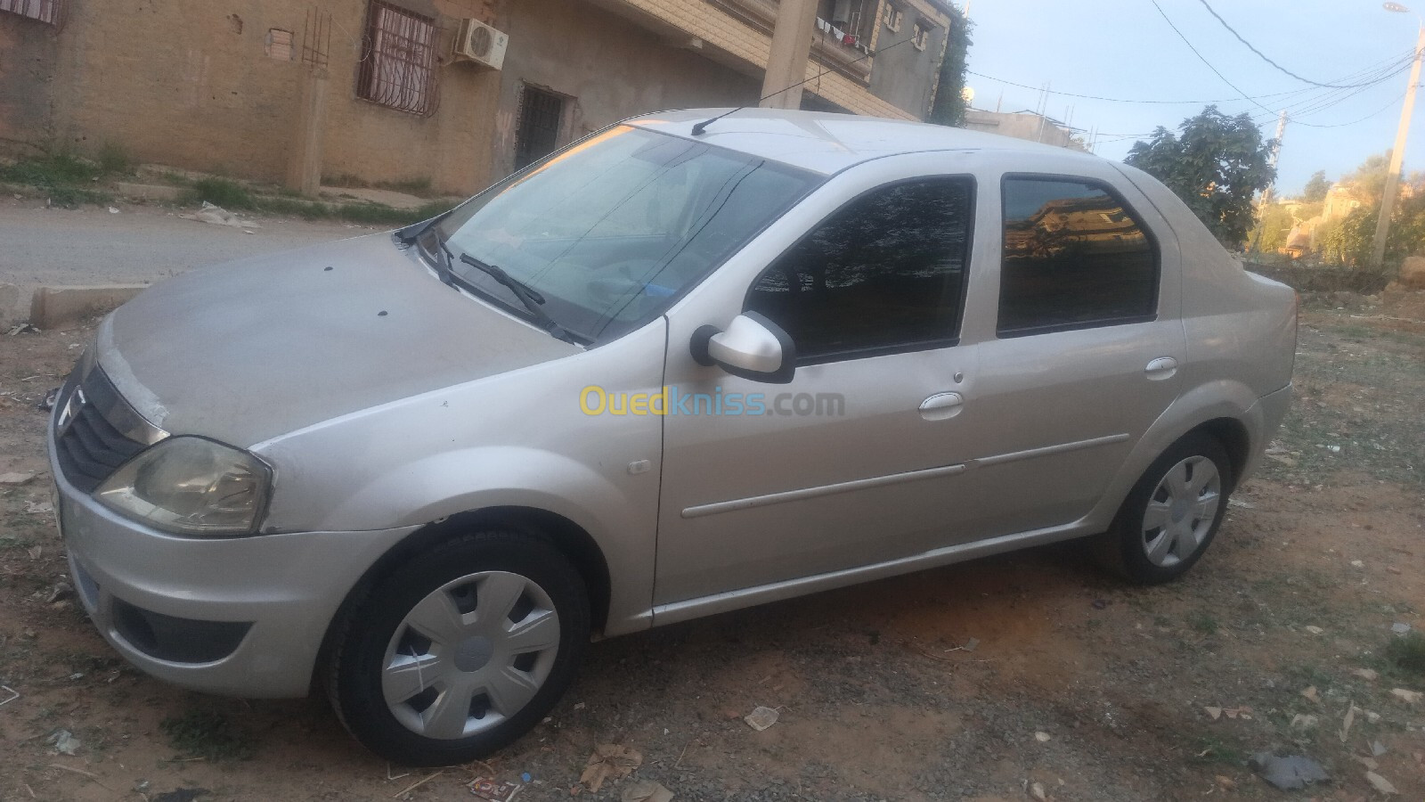 Dacia Logan 2012 