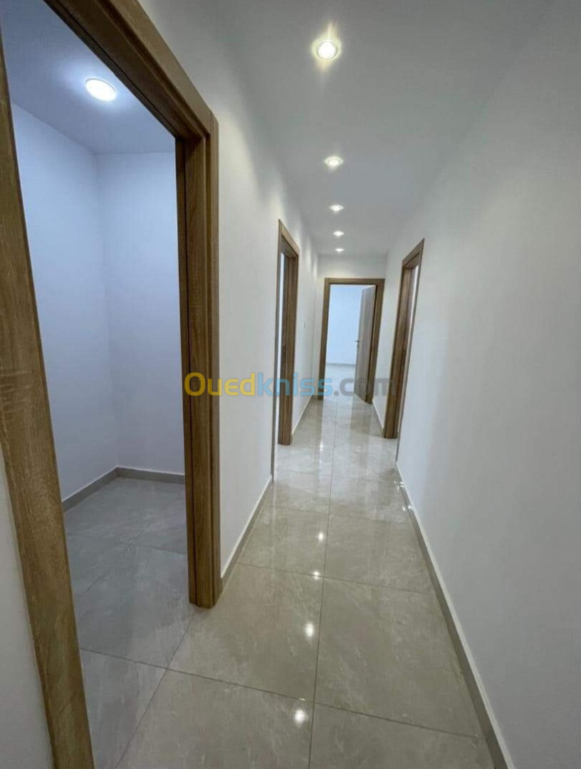 Vente Appartement F2 Alger Bordj el kiffan