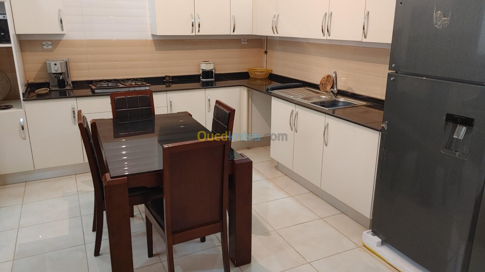 Location Appartement F4 Mostaganem Mostaganem