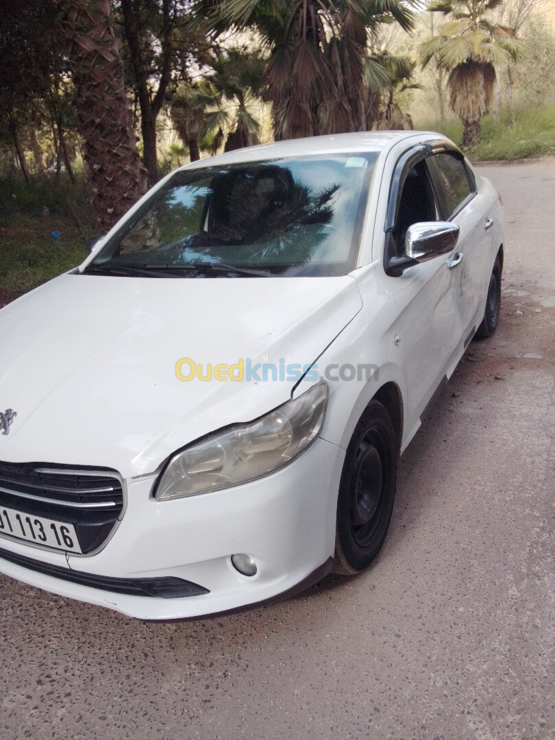 Peugeot 301 2013 Allure