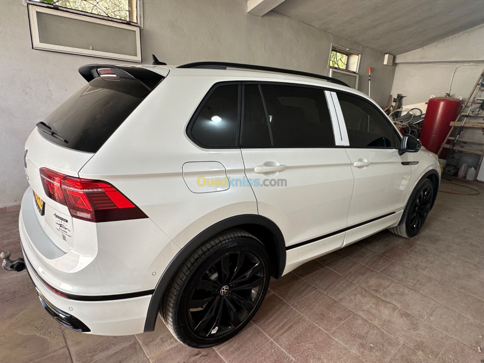 Volkswagen Tiguan R-Line 2024 2024 Tiguan Black édition full options