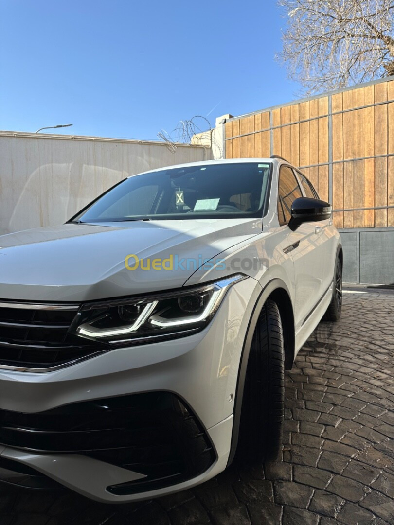 Volkswagen Tiguan 2024 TIGUAN R-LINE BLACK ÉDITION FULL OPTION