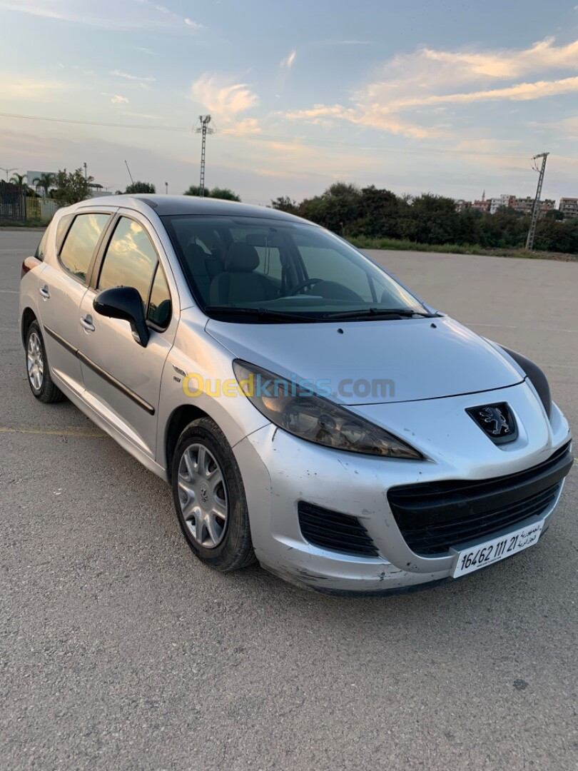 Peugeot 207 2011 