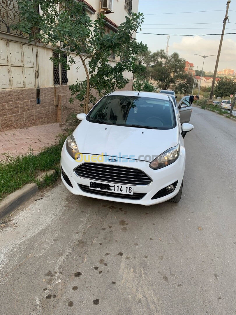 Ford Fiesta 2014 Titanium 