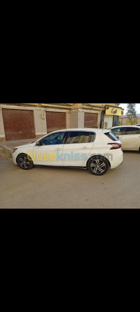 Peugeot 308 2015 Active