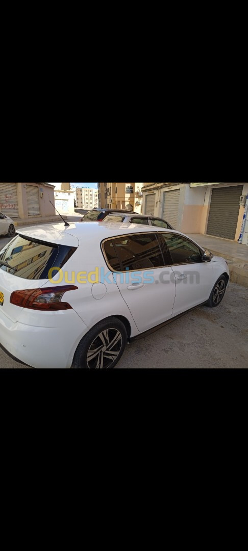 Peugeot 308 2015 Active