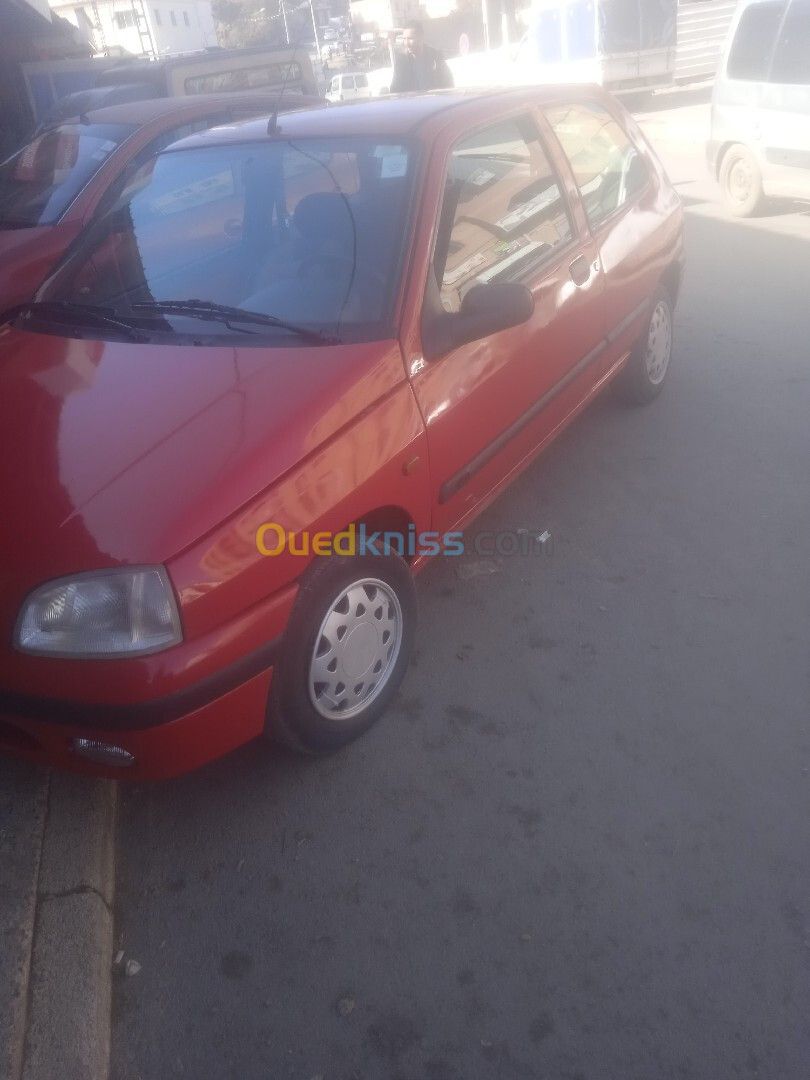 Alfa Romeo clio1 1998 voil