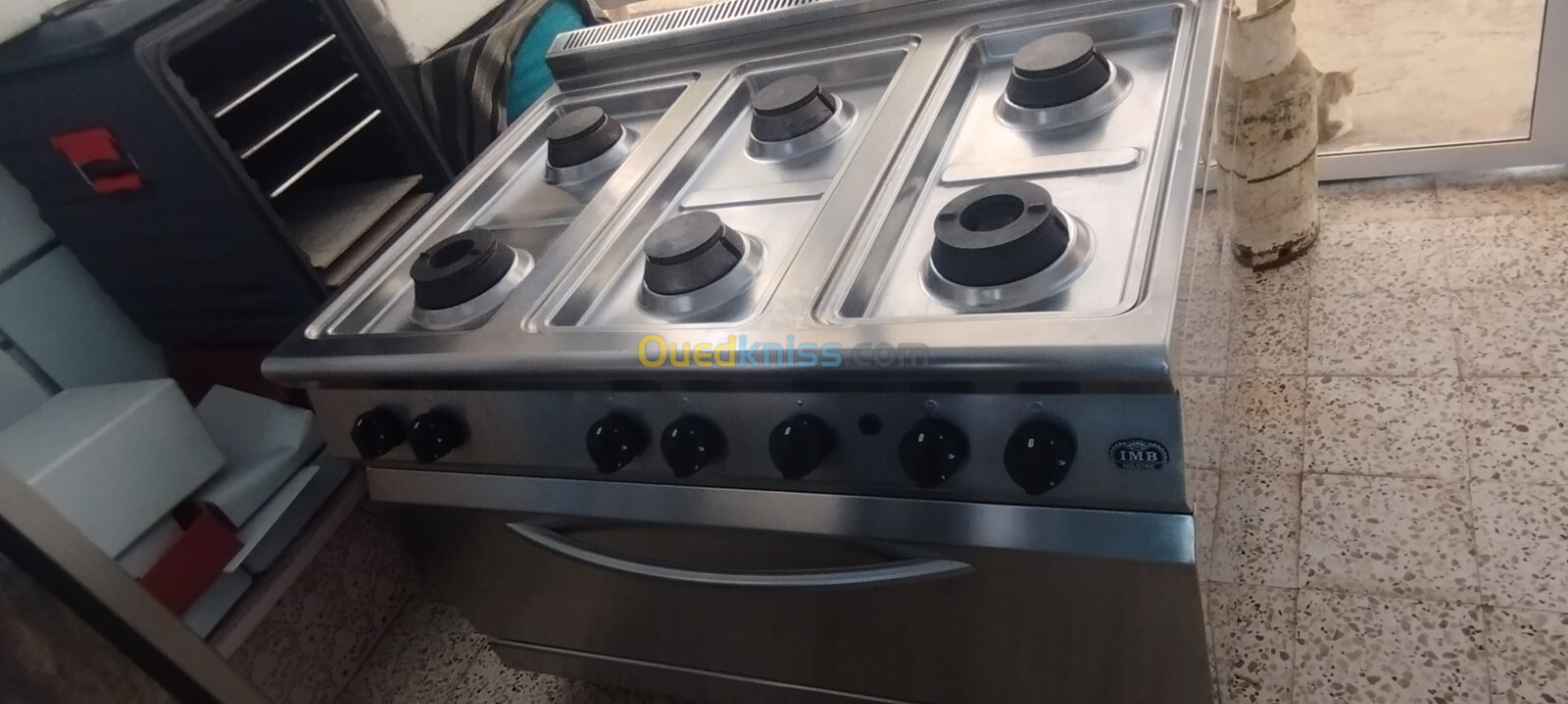 Cuisinière professionnelle 6 feux