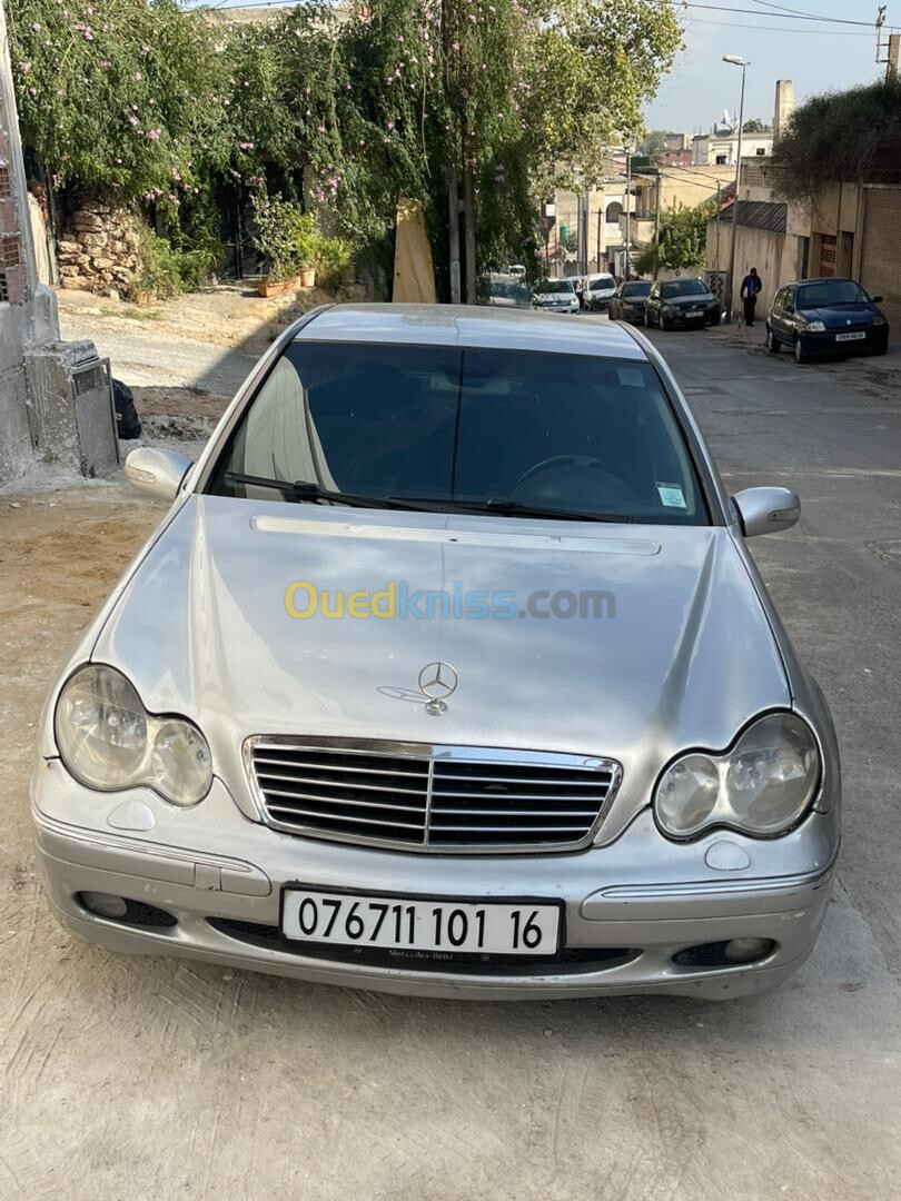 Mercedes Classe C 2001 270