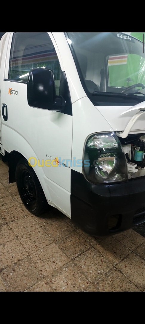 Kia Kia k2700 2014