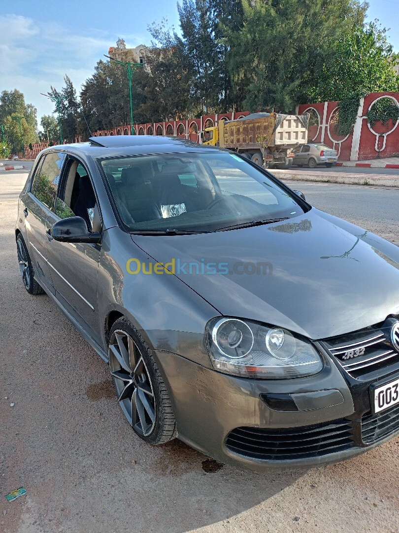 Volkswagen Golf 5 2006 R32