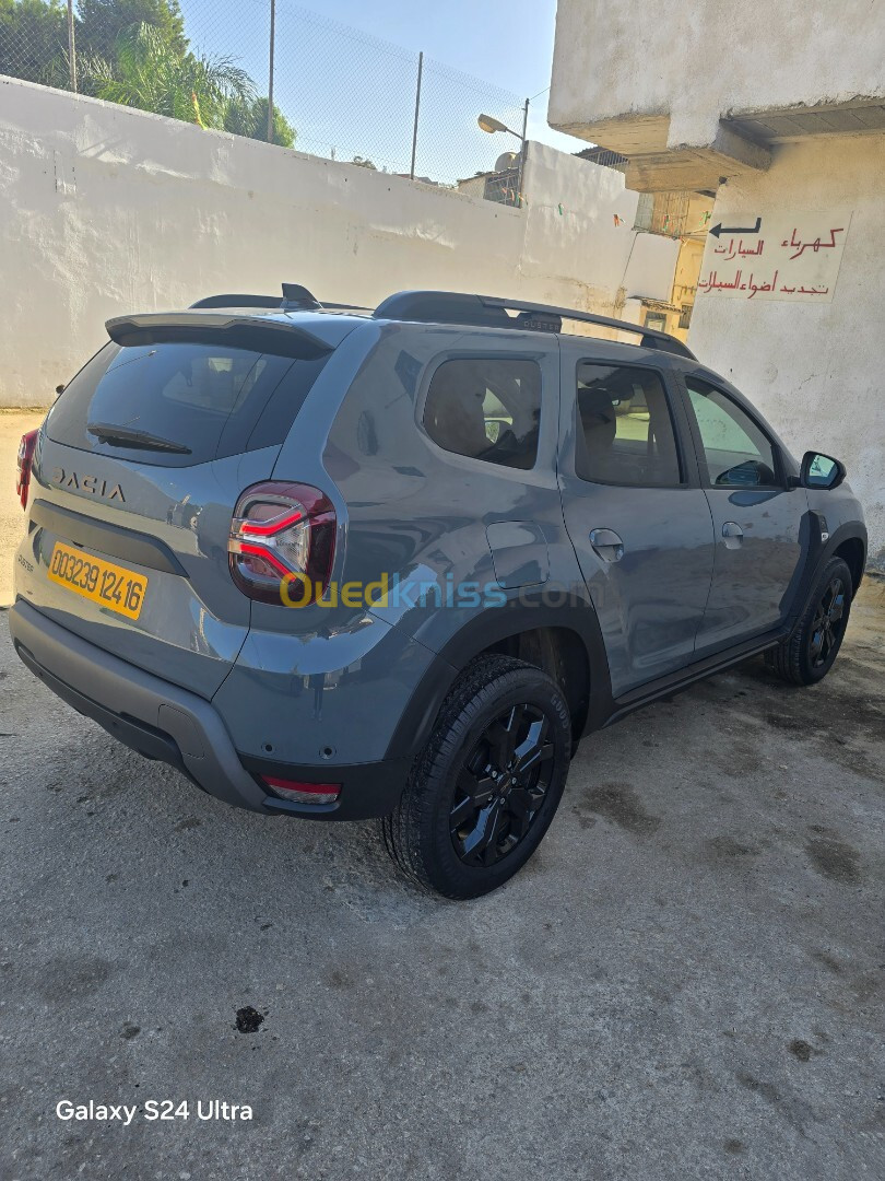 Dacia Duster 2024 Extreme gold