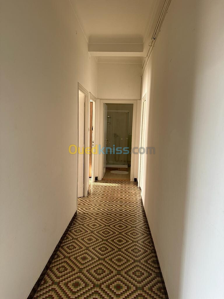 Location Appartement F3 Alger Hydra