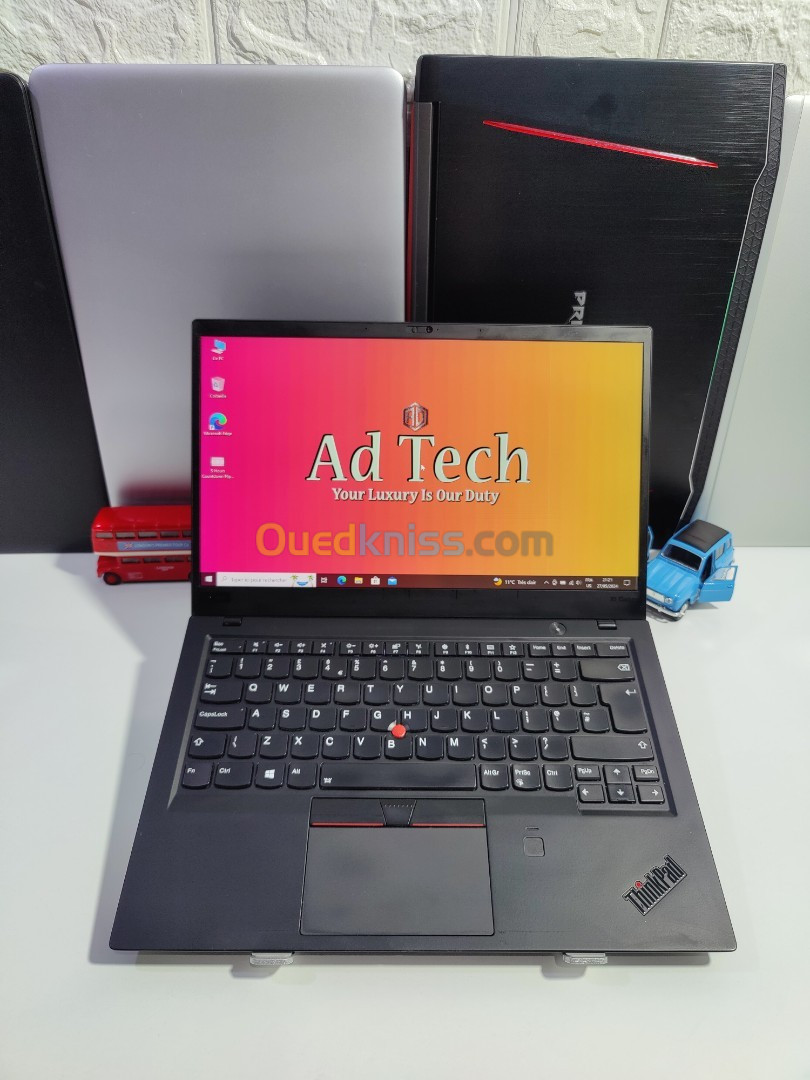 **VENDU** ThinkPad X1 Carbon 2K