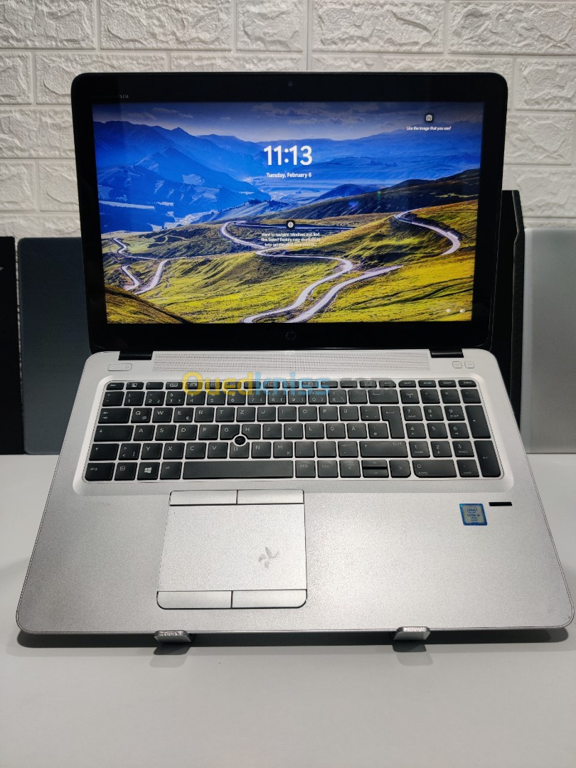 **VENDU** HP ELITEBOOK 850 G3 I5-6300U FHD 15.6" TACTILE  8GB /256GB SSD 