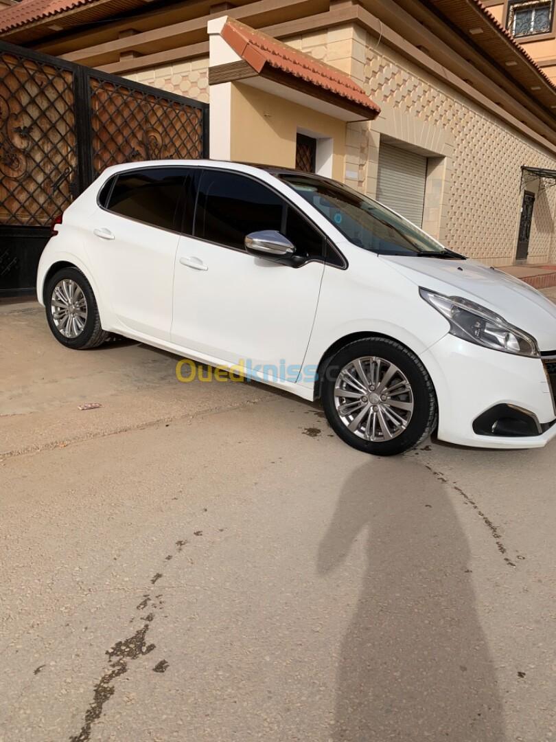 Peugeot 208 2018 Allure Facelift