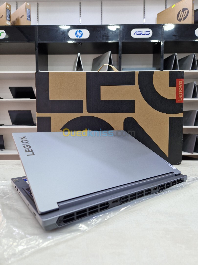 Lenovo LEGION 5 16IRX9  I7-14650HX 16GO 1TO SSD RTX 4070 8GO 