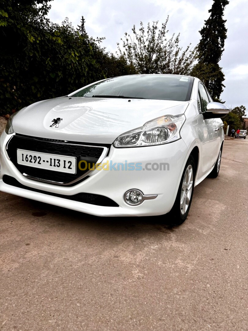 Peugeot 208 2013 Allure